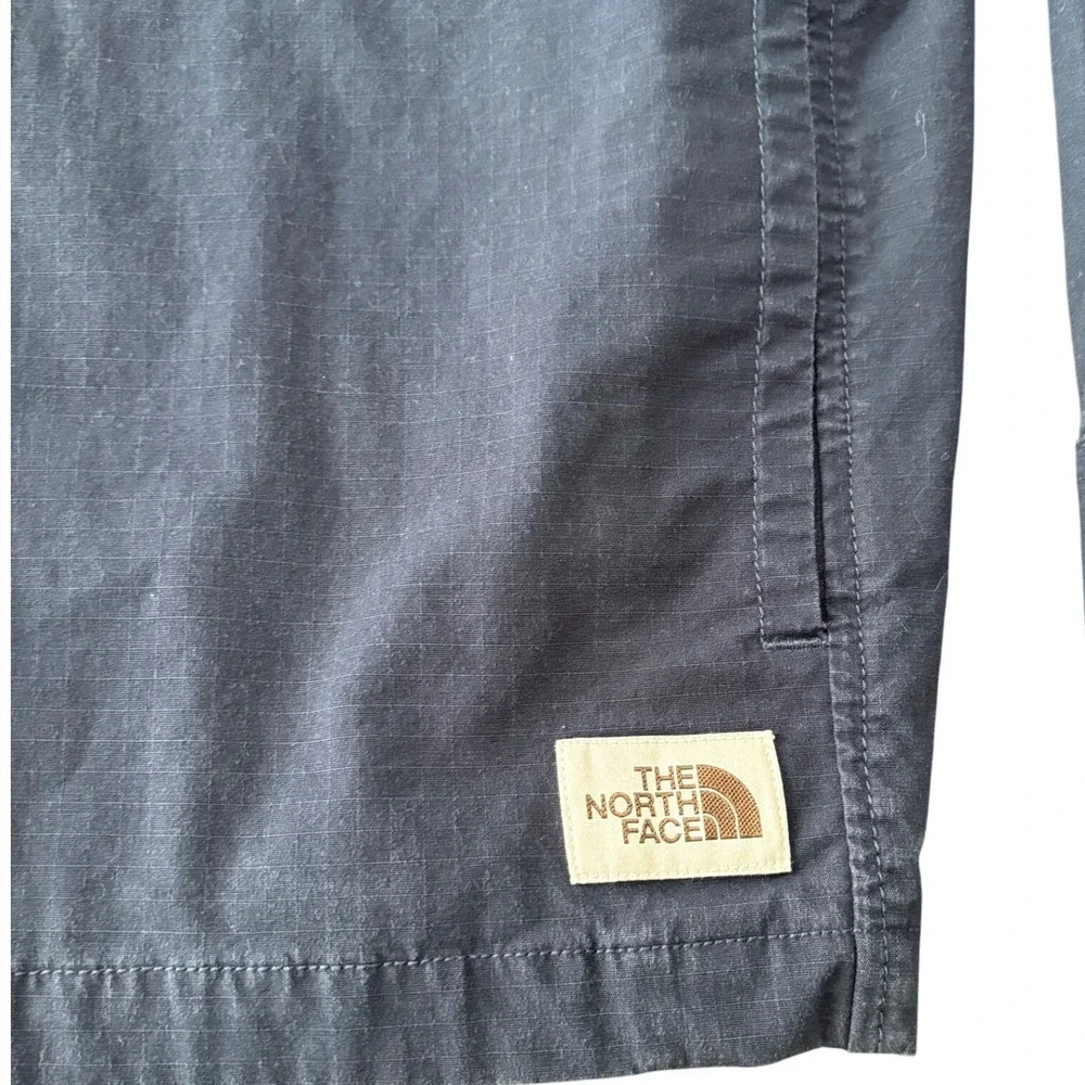The North Face Mens Navy Blue Ripstop Utility Snap Front Shirt Jacket Size M